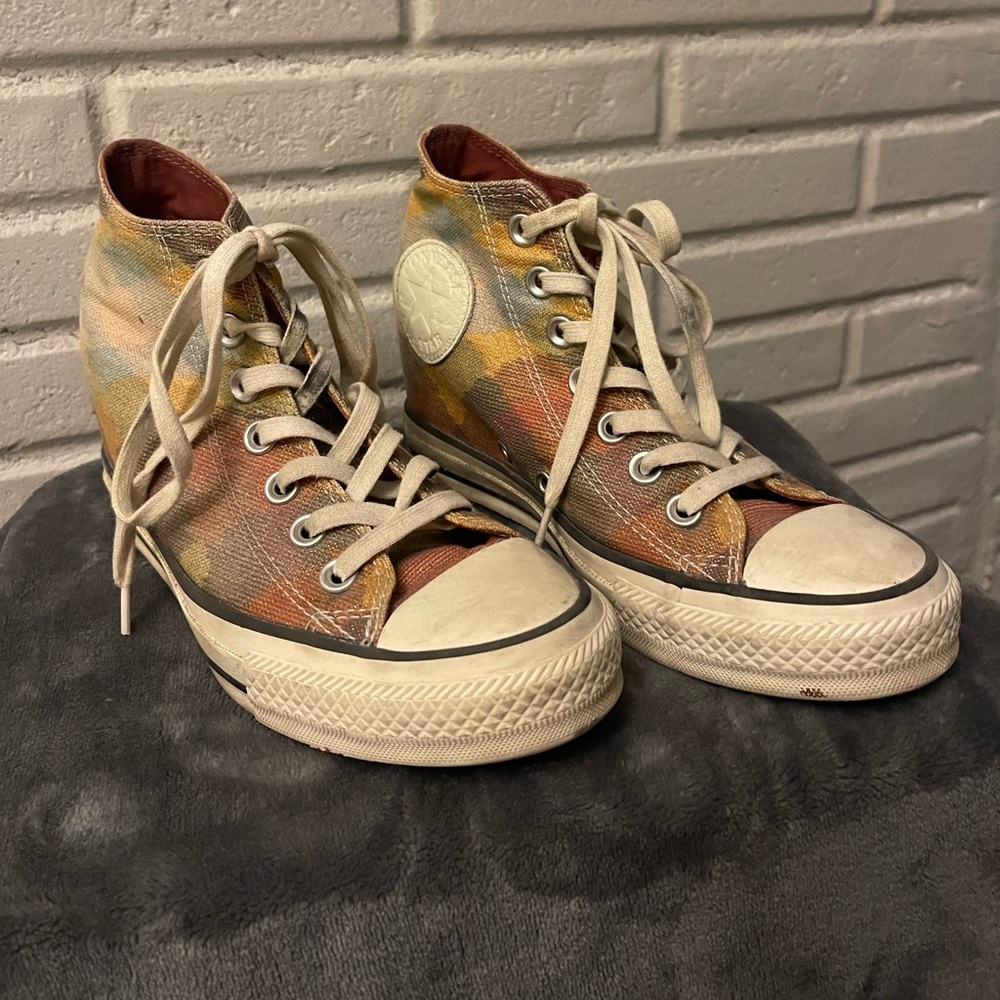 Converse Chuck Taylors - High-Top Wedges - multicolor